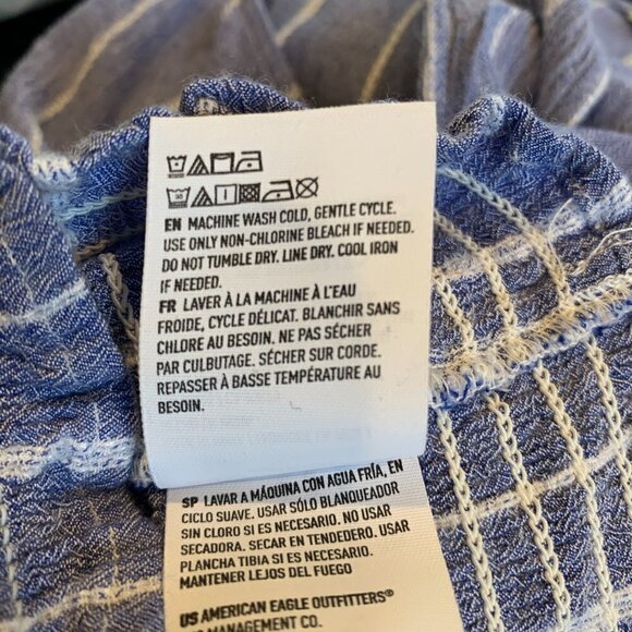 AMERICAN EAGLE Blue Striped Smocked Front Tie Top Sz XS #105E - Picture 8 of 8